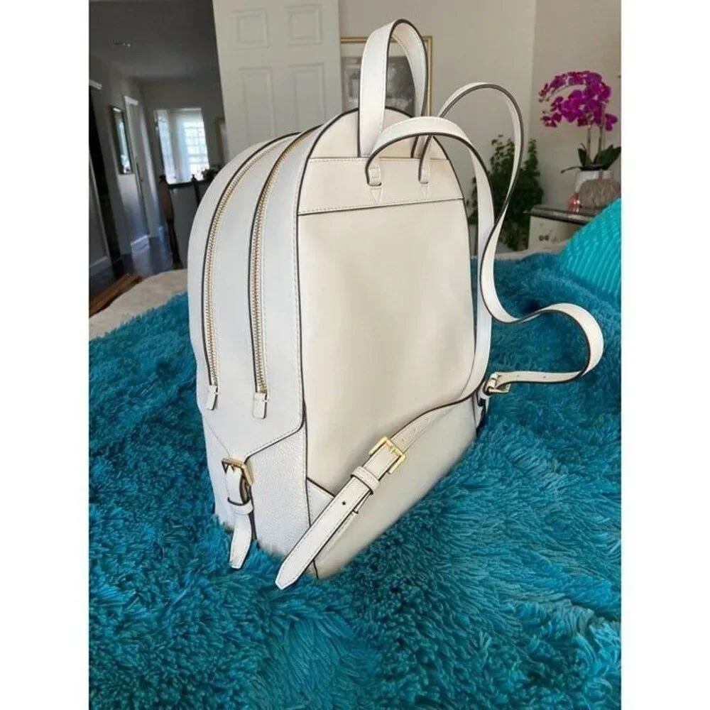 MICHAEL KORS JAYCEE LARGE ZIP POCKET LEATHER BACKPACK LIGHT CREAM